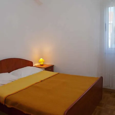 Apartmán 3 *